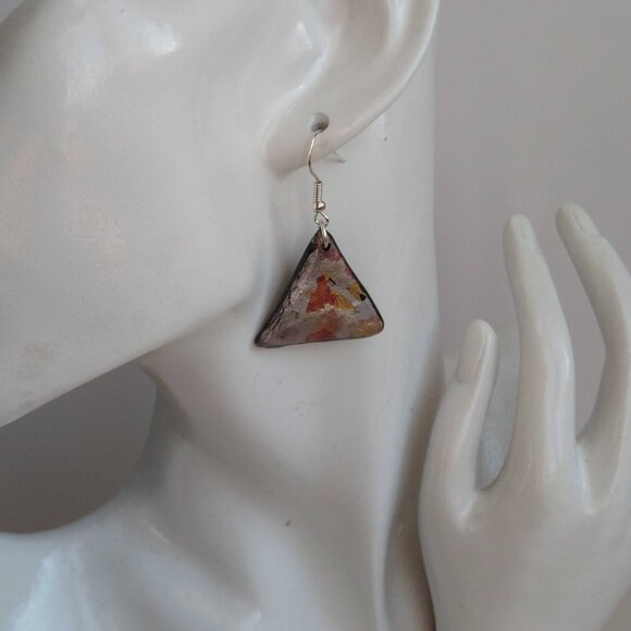 Elegant silver-colored earrings - perfect for all occasions - Picture 7 of 11